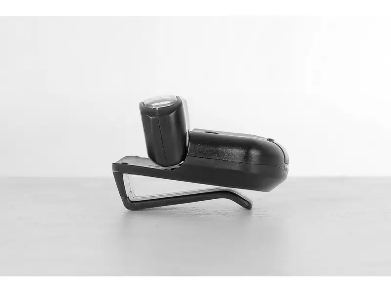 57938_6121 032 000 00 KLIP COB LED_ROTACE